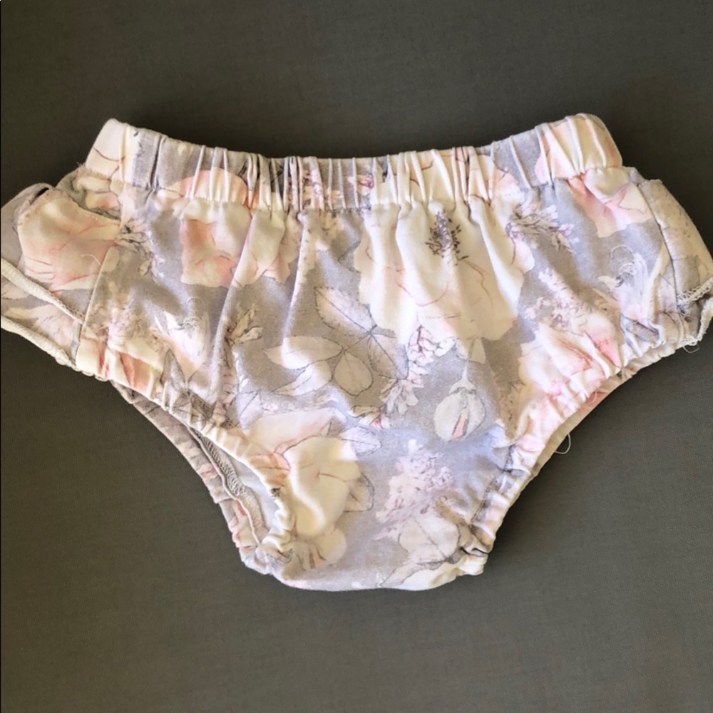 Lulu & Milly Bloomers - Picture 3 of 5